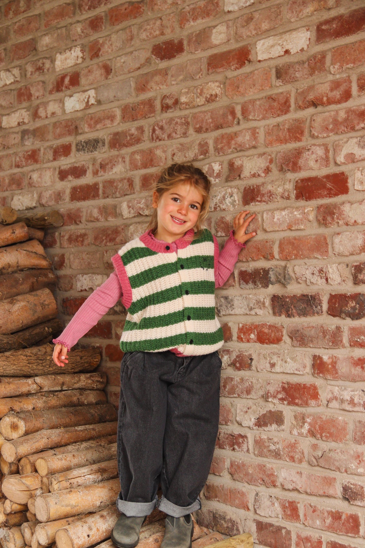 Knitted vest stripes - Sproet & Sprout