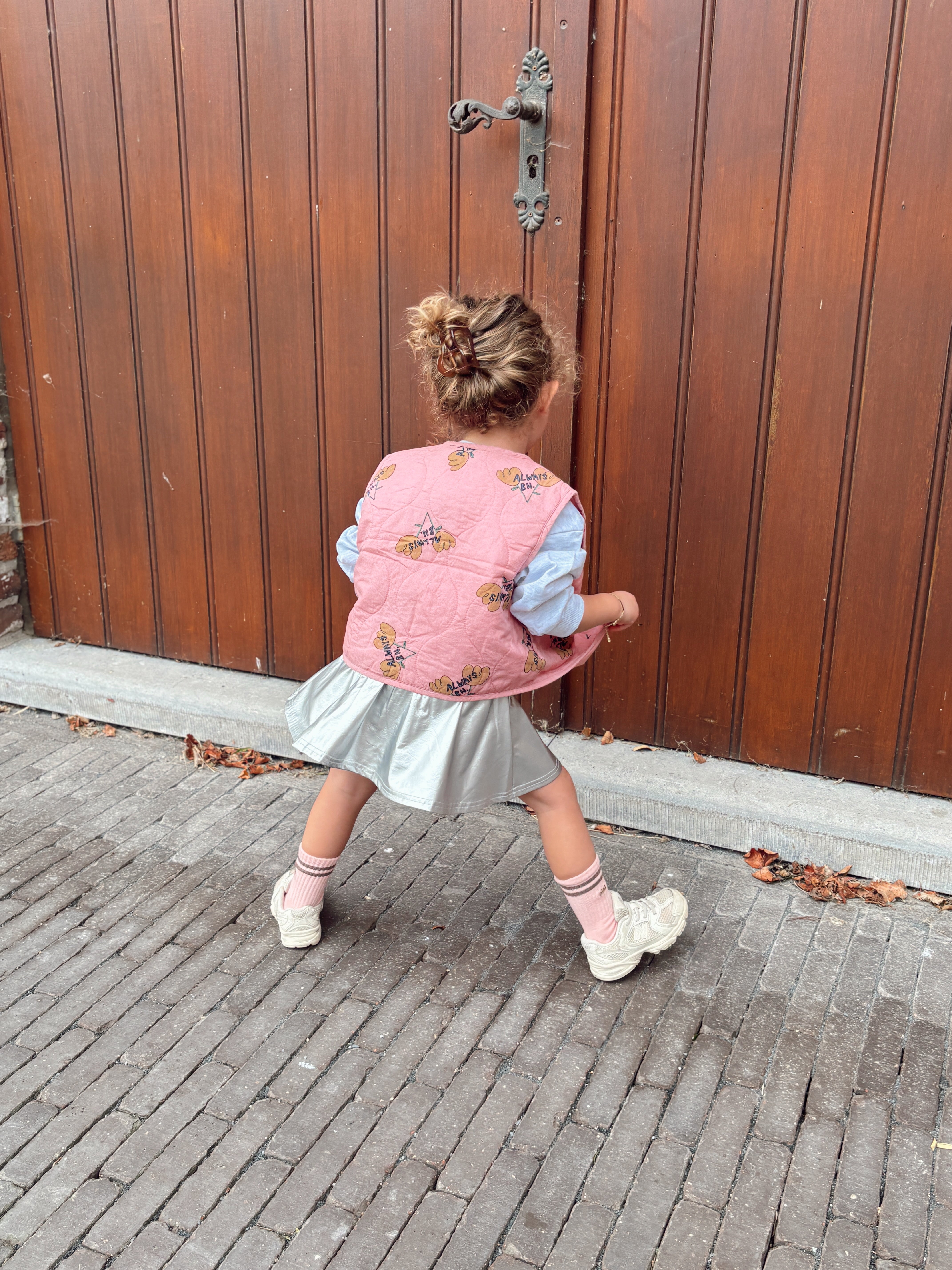 Always flower vest