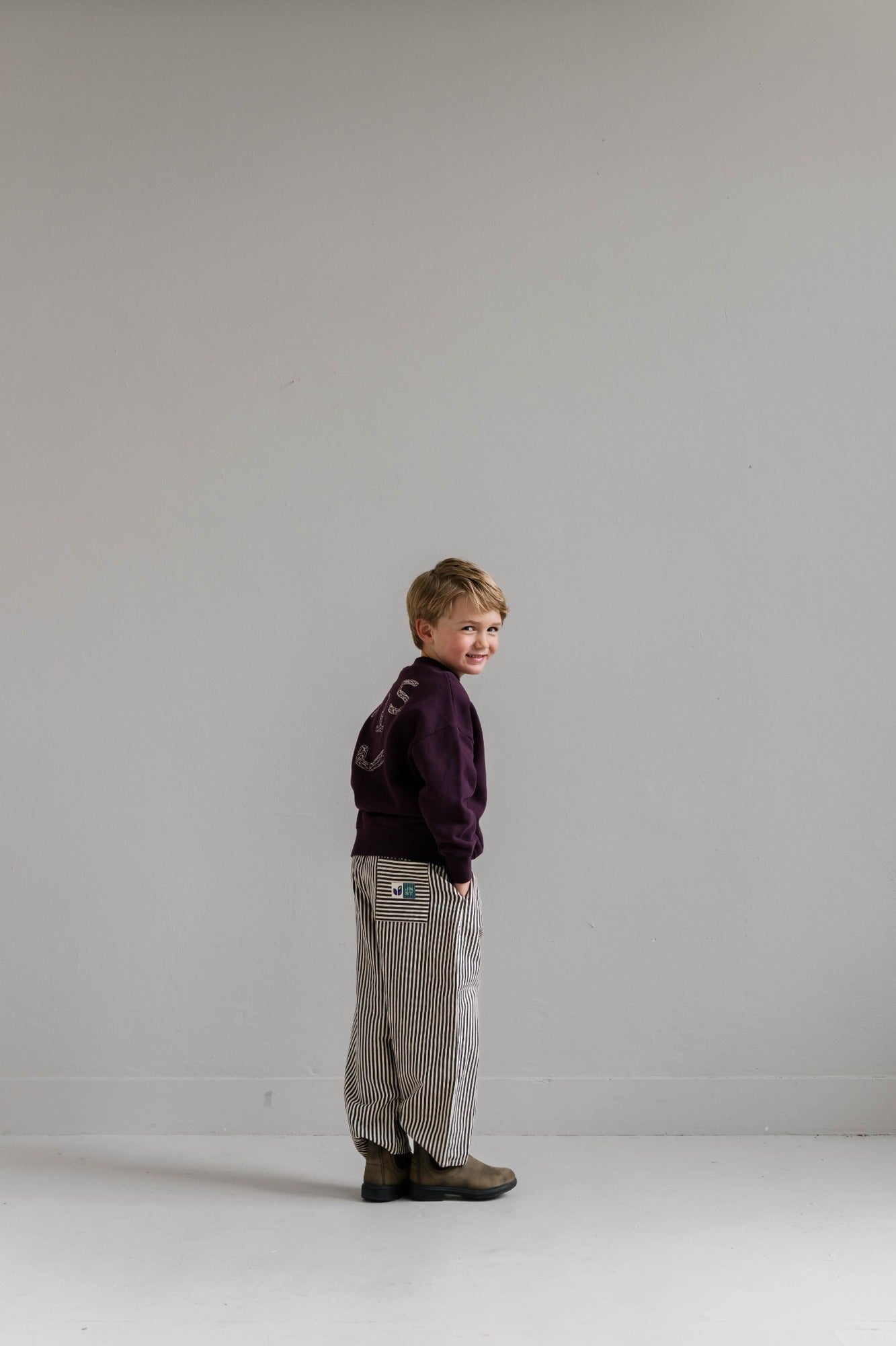 Mo pants Chalk Bordeaux - Jenest