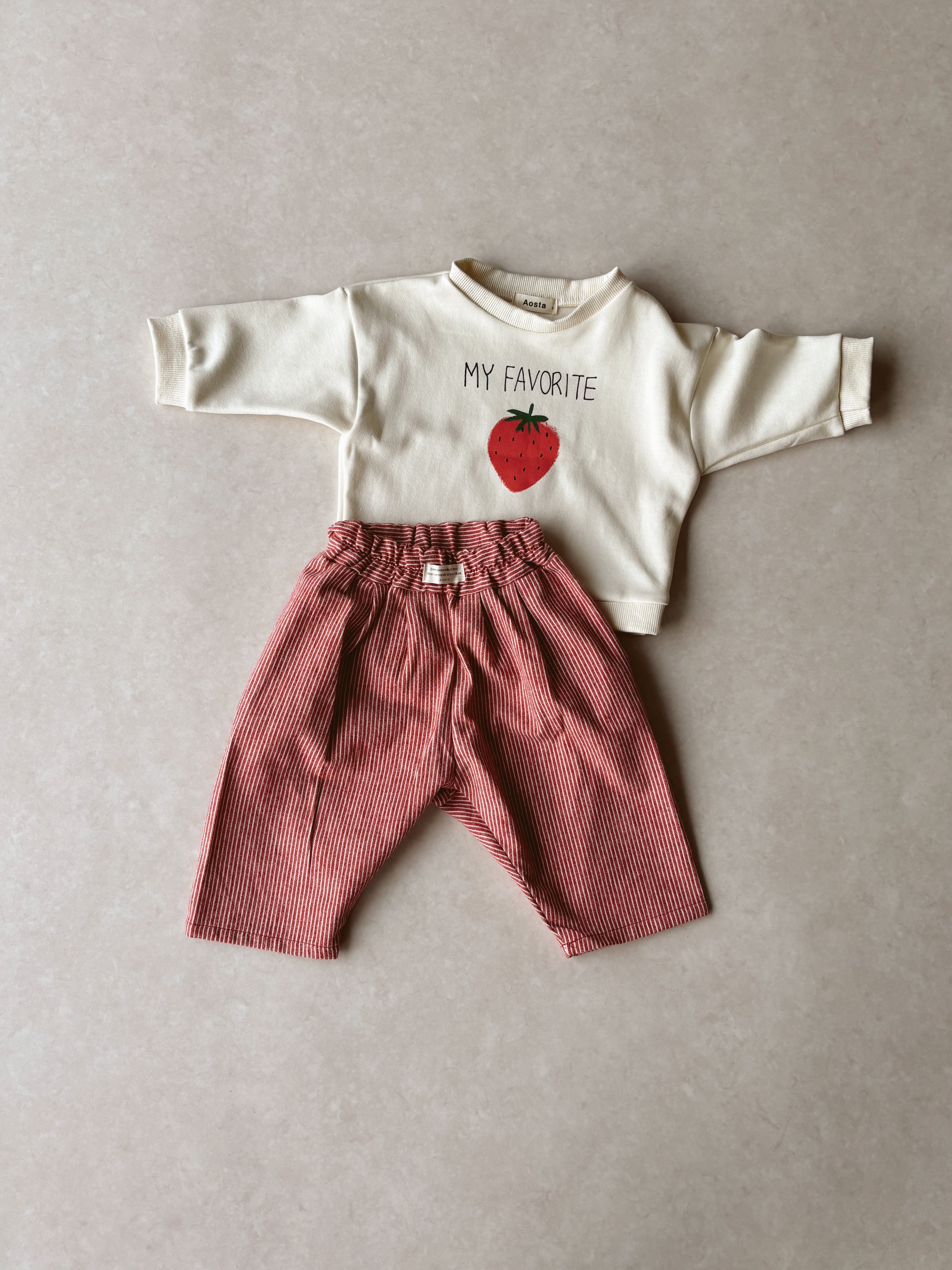 Strawberry sweatshirt