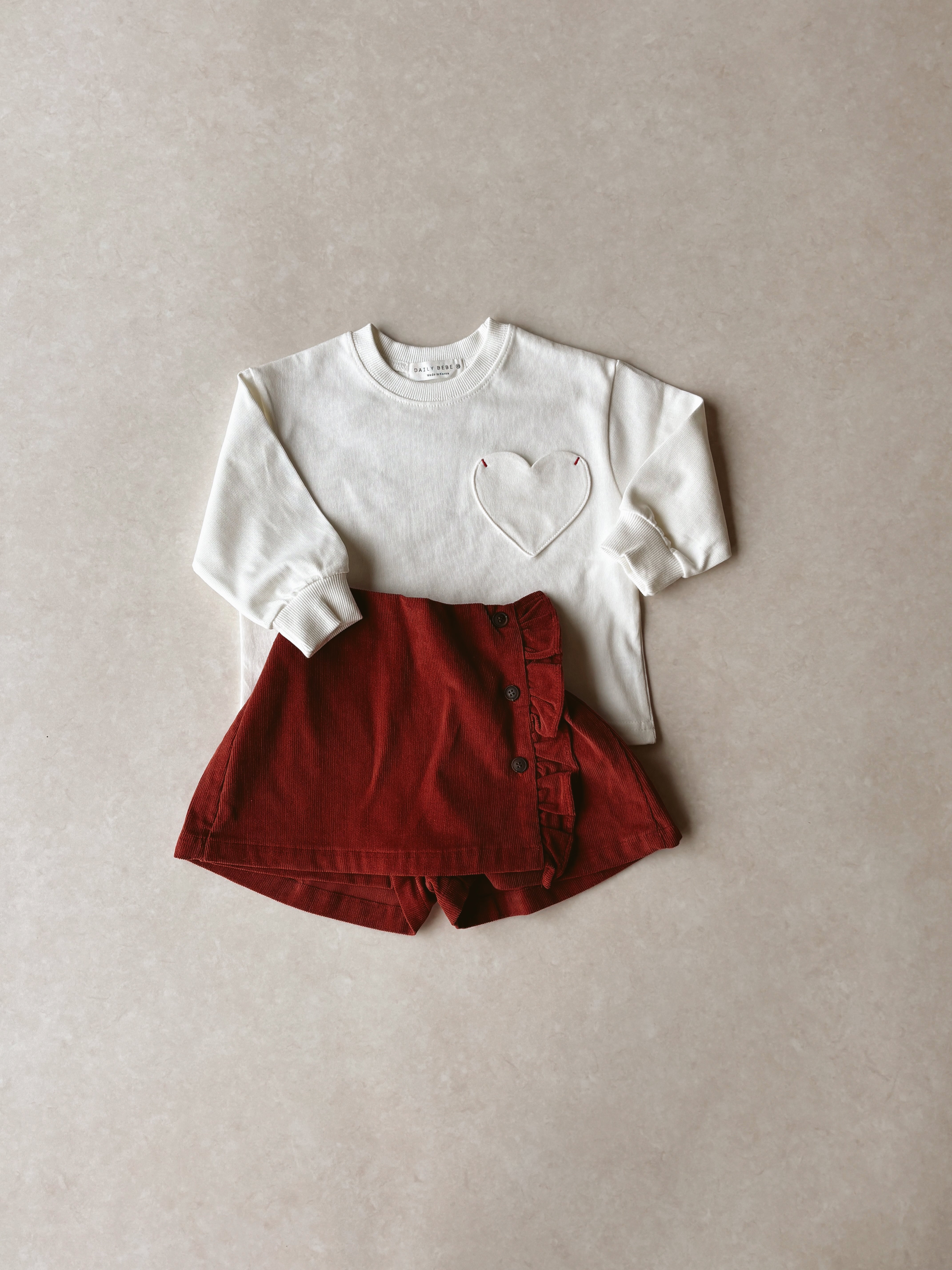 Heart pocket - White